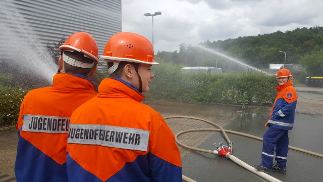 Jahresübung Jugendfeuerwehr Arnsberg bei  den Caritas Werkstätten Arnsberg